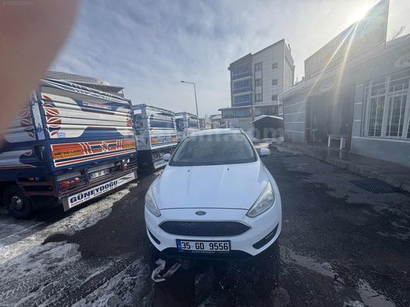 2017 FORD FOCUS ÇOK TEMİZ