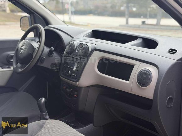 ARAS AUTO'DAN 2 PARÇA BOYALI CAM GİBİ DACİA DOKKER