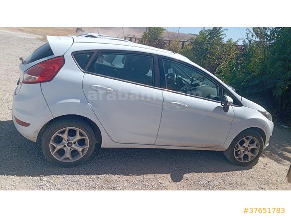 Sahibinden Ford Fiesta 1.25 Trend 2013 Model