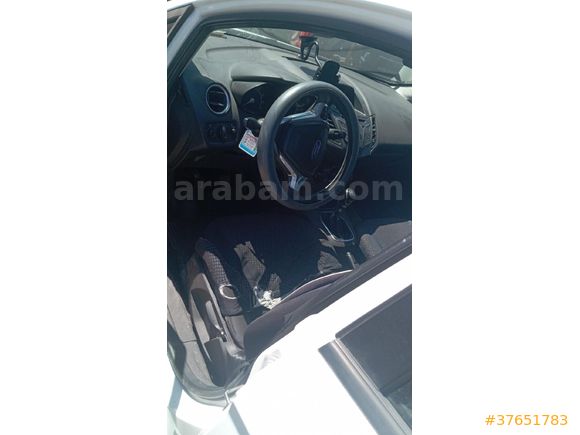 Sahibinden Ford Fiesta 1.25 Trend 2013 Model