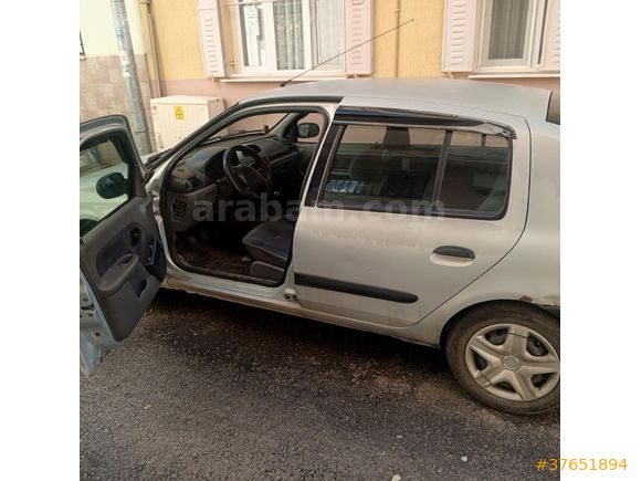 Sahibinden Renault Clio 2.0 Sport 2000 Model  370.000 km Gri (Gümüş)