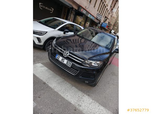 Sahibinden Volkswagen Touareg 3.0 TDI 2011 Model  195.000 km Siyah