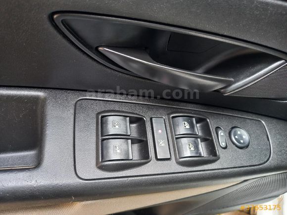 Galeriden Fiat Linea 1.3 Multijet Active Plus 2012 Model Ankara