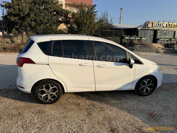 Sahibinden Ford B-Max 1.6 Trend 2013 Model  195.222 km Beyaz