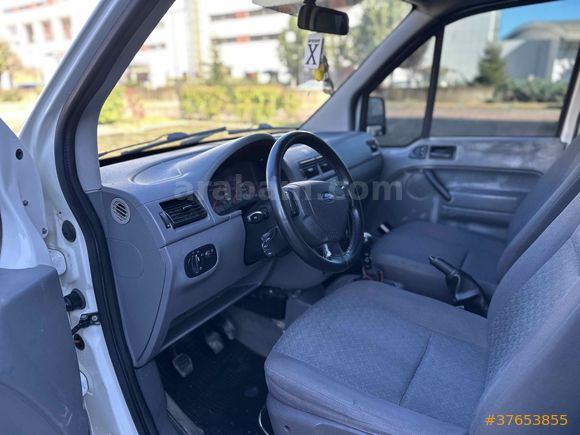 Otomobil Ruhsatlı Klimalı Connect T220 S 2003 Model 