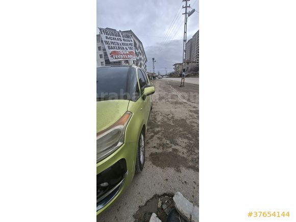 Sahibinden Citroen C3 Picasso 1.4 SX 2010 Model