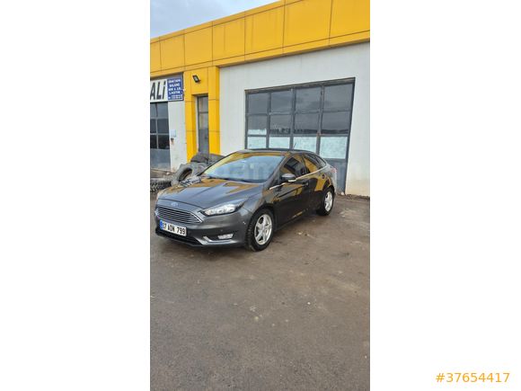 Sahibinden Ford Focus 1.5 TDCi Titanium 2018 Model Erzincan