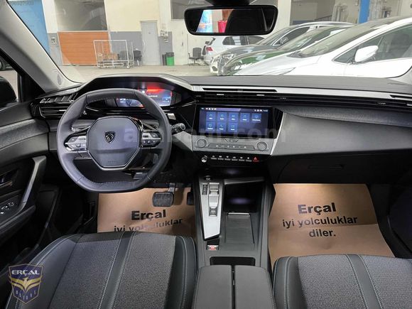 ERÇAL:2024 308 ALLURE EAT8 13,000KM BOYASIZ 0,99 ORANK/KK
