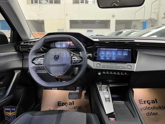 ERÇAL:2024 308 ALLURE EAT8 13,000KM BOYASIZ 0,99 ORANK/KK