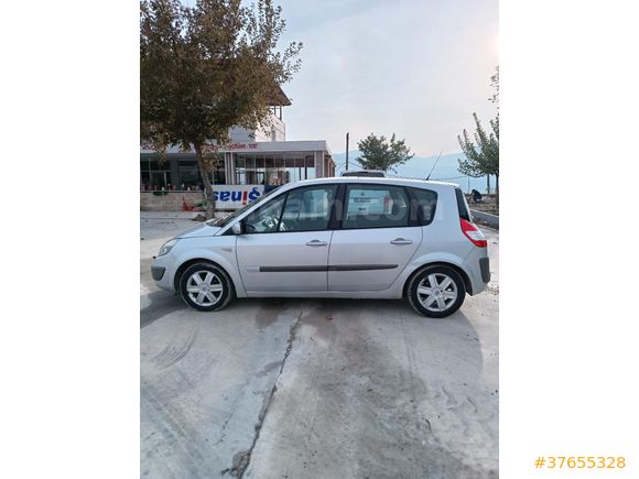 Sahibinden Renault Scenic 1.6 Dynamique 2006 Model