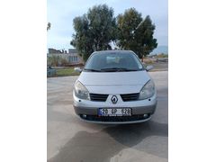 Sahibinden Renault Scenic 1.6 Dynamique 2006 Model
