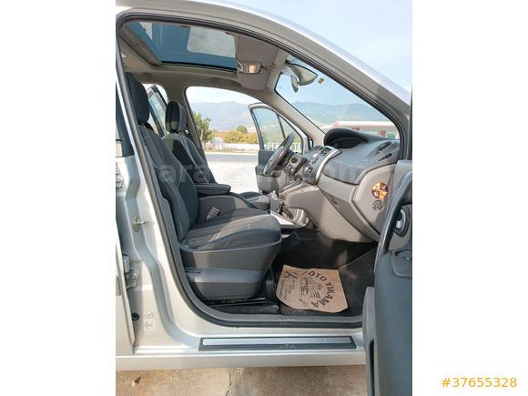 Sahibinden Renault Scenic 1.6 Dynamique 2006 Model