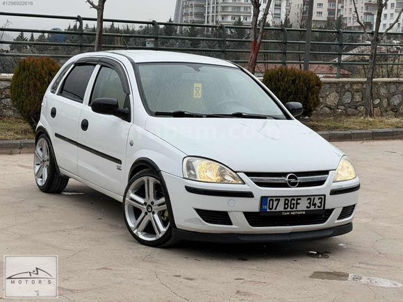 DEĞİŞENSİZ AKSESUARLI 5 KAPI 1.3CDTI