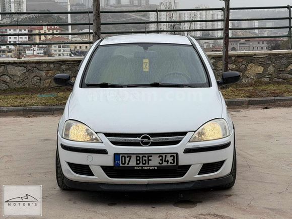 DEĞİŞENSİZ AKSESUARLI 5 KAPI 1.3CDTI