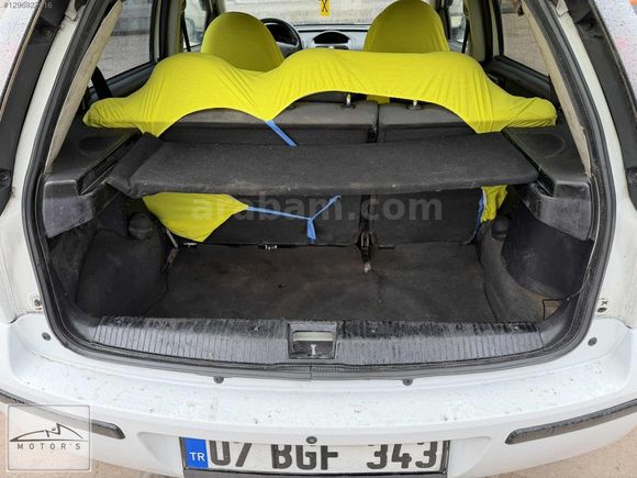 DEĞİŞENSİZ AKSESUARLI 5 KAPI 1.3CDTI