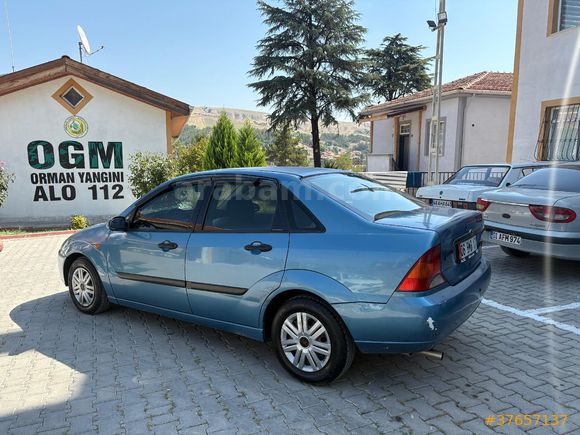 Sahibinden Ford Focus 1.6 Ambiente 2000 Model