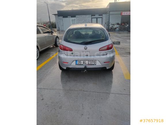 Sahibinden Alfa Romeo 147 1.6 TS Distinctive 2006 Model
