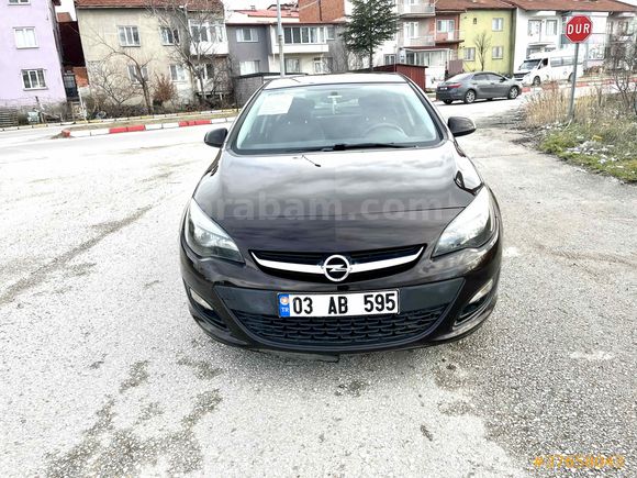 Galeriden Opel Astra 1.6 Business 2014 Model Uşak