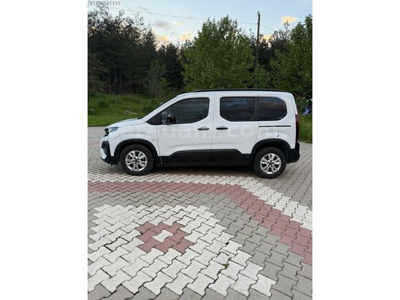HAZAR OTOMOTİVDEN SIFIR ARAÇ 4 cam otomatik kameralı