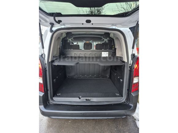 HAZAR OTOMOTİVDEN SIFIR ARAÇ 4 cam otomatik kameralı
