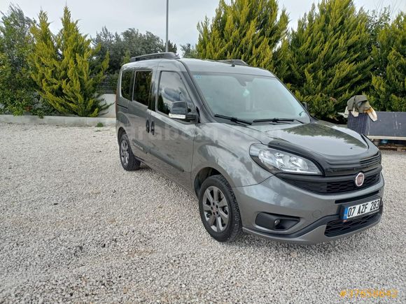 Sahibinden Fiat Doblo Combi 1.6 Multijet Trekking 2022 Model
