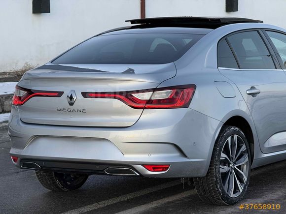 Sahibinden Renault Megane 1.3 TCe Icon 2025 Model 