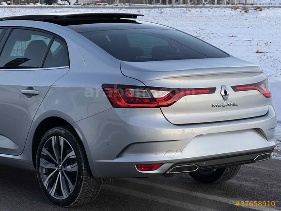 Sahibinden Renault Megane 1.3 TCe Icon 2025 Model 