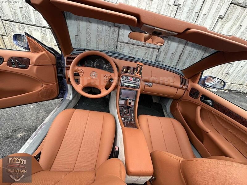 Galeriden Mercedes - Benz CLK 200 Kompressor Elegance 2001 Model İstanbul 392.000 km Mavi