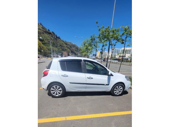 Sahibinden Renault Clio 1.5 dCi Expression 2010 Model