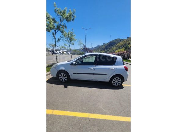 Sahibinden Renault Clio 1.5 dCi Expression 2010 Model