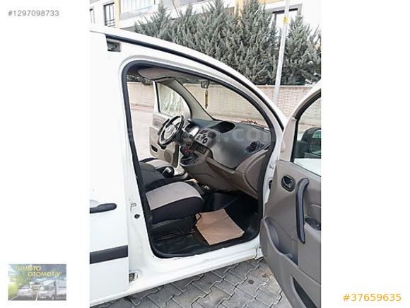 2010.MODEL.RENAULT.KANGO