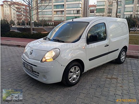 2010.MODEL.RENAULT.KANGO