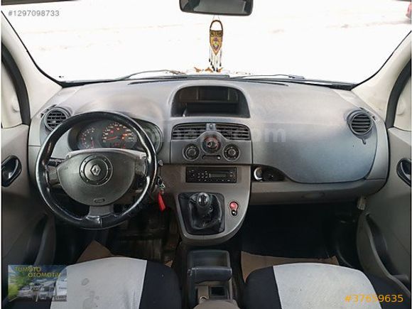 2010.MODEL.RENAULT.KANGO