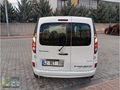 2010.MODEL.RENAULT.KANGO