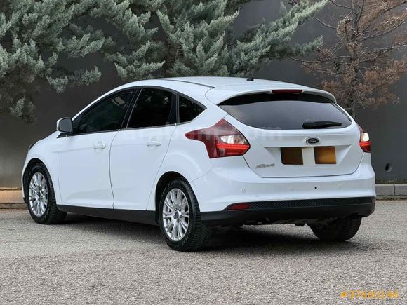Sahibinden Ford Focus 1.6 TDCi Titanium 2013 Model 