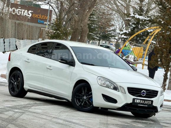EMRAH AUTO'Dan emsalsiz temizlikte bakımlı