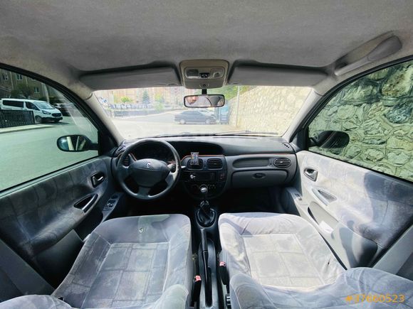 RENAULT MEGANE 1 1.6 16W 