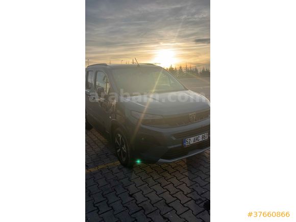 Sahibinden Peugeot Rifter 1.5 BlueHDI GT 2024 Model 
