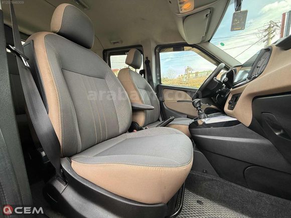 CEM AUTO'DAN 2020 MODEL FİAT DOBLO COMBİ 1.6 MULTİJE PREMİO PLUS