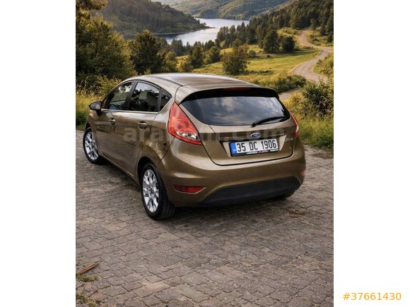 Sahibinden Ford Fiesta 1.4 TDCi Titanium 2012 Model  Full Paket   