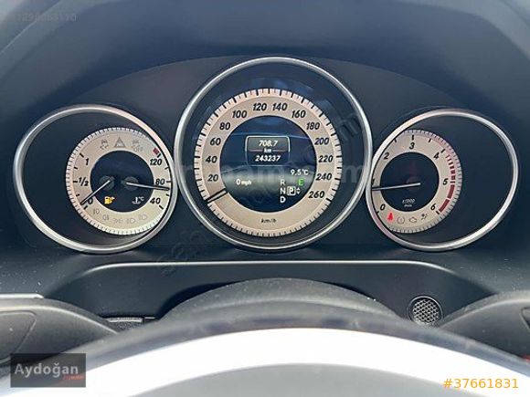 AYDOGAN PREMİUM 2015 MODEL MERCEDES E 250 CDİ 4 Matic BAYİ