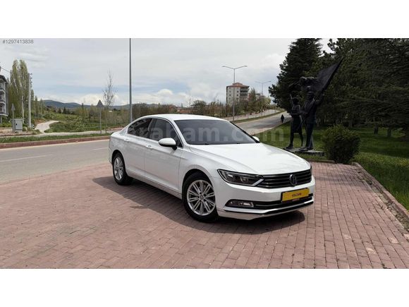 2018 MODEL PASSAT 1.6 TDI COMFORT HAY.EKRAN R LİNE DİREKSİYON