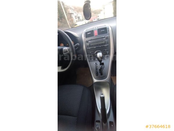 Kamu calişanindan Toyota Auris 1.6 Comfort 2011