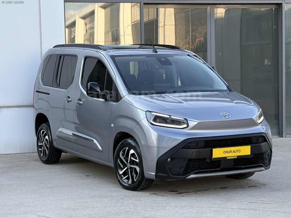 2024 TOYOTA PROACE CİTY İLK FLAME X PACK İLK SAHİBİ. 18 BİN KMDE