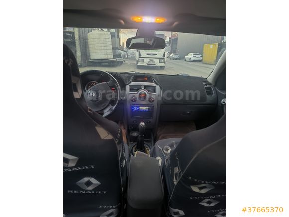 Sahibinden Renault Megane 1.6 Dynamique 2004 Model 