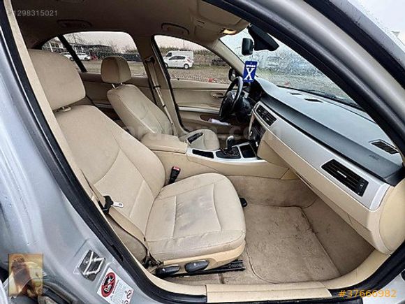 PİTO OTOMOTİV'DEN 2011 BMW 3.20D DİZEL OTOMATİK İÇİ BEJ