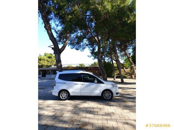 Sahibinden Ford Tourneo Courier 1.6 TDCi Titanium 2017 Model