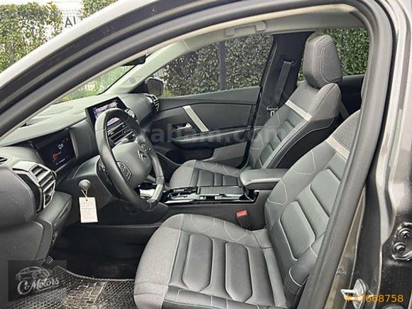 CO MOTORS'DAN 2023 CİTROEN C4 X SHİNE BOLD CAM TAVAN 75.000 KM