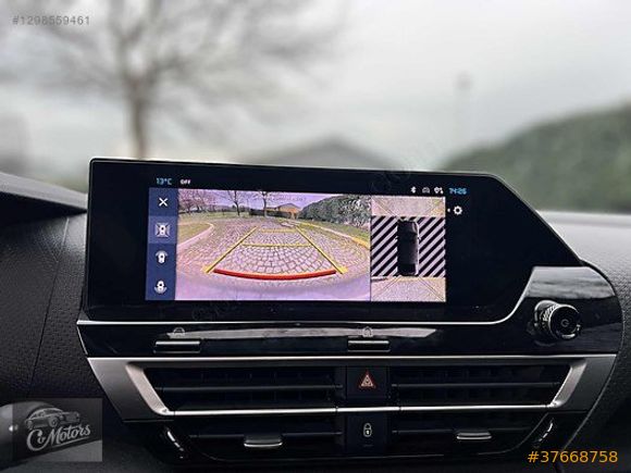 CO MOTORS'DAN 2023 CİTROEN C4 X SHİNE BOLD CAM TAVAN 75.000 KM