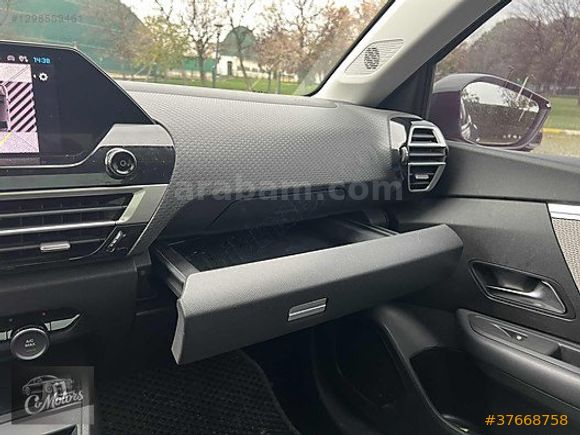 CO MOTORS'DAN 2023 CİTROEN C4 X SHİNE BOLD CAM TAVAN 75.000 KM